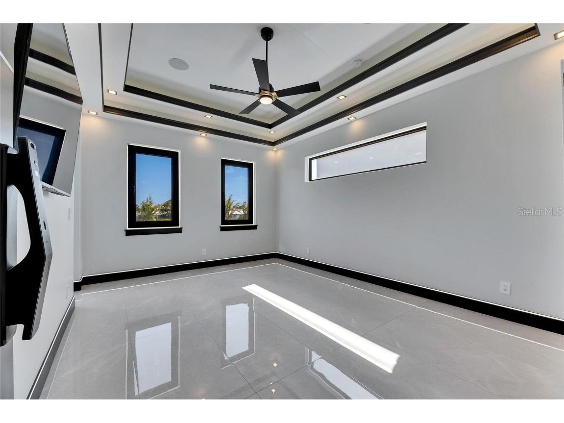 6538 Simone Shores Circle Apollo Beach FL 33572 TB8346840 image31