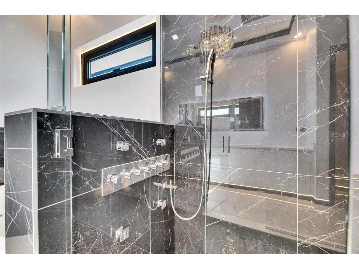 6538 Simone Shores Circle Apollo Beach FL 33572 TB8346840 image38