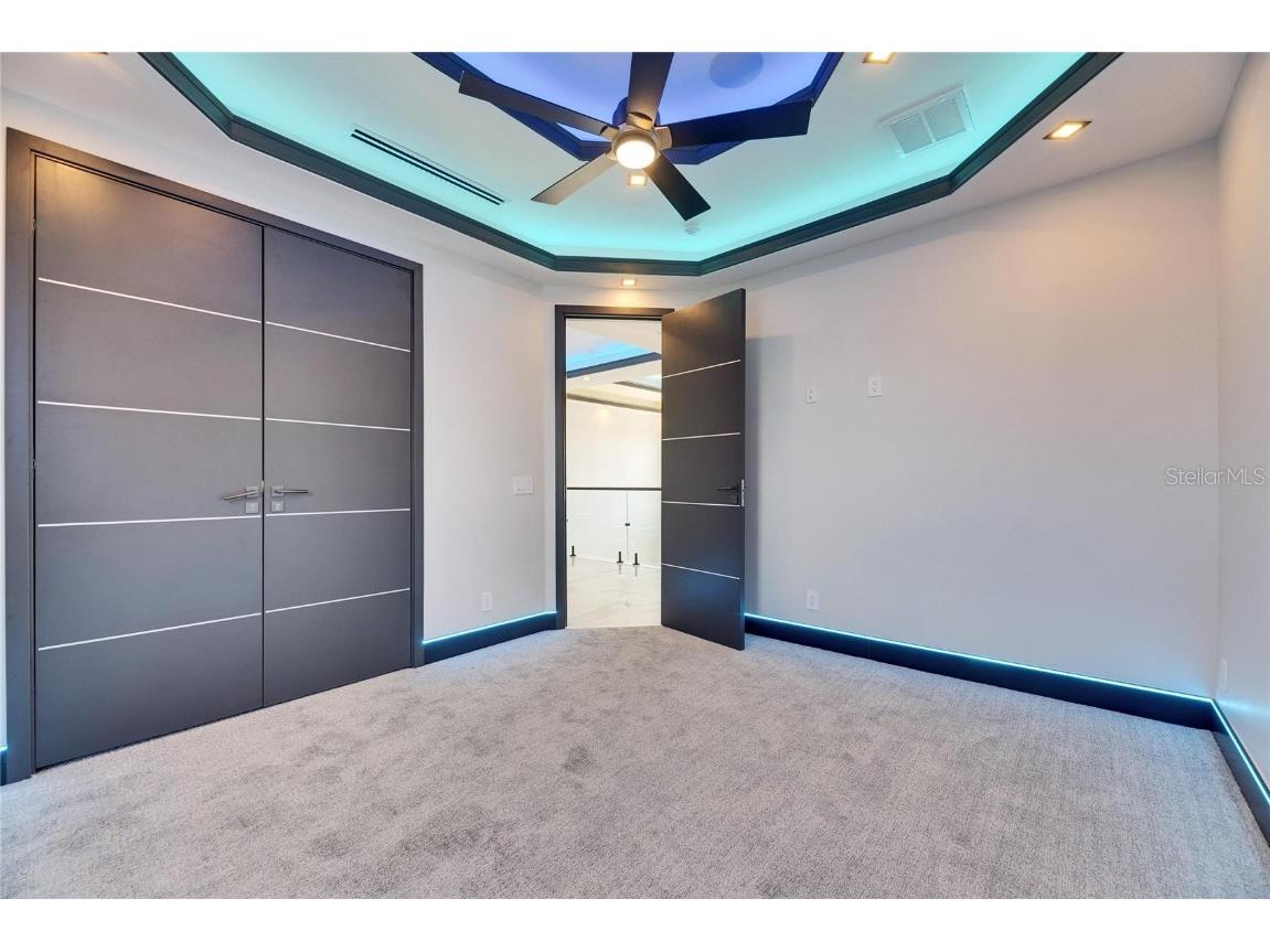 6538 Simone Shores Circle Apollo Beach FL 33572 TB8346840 image55