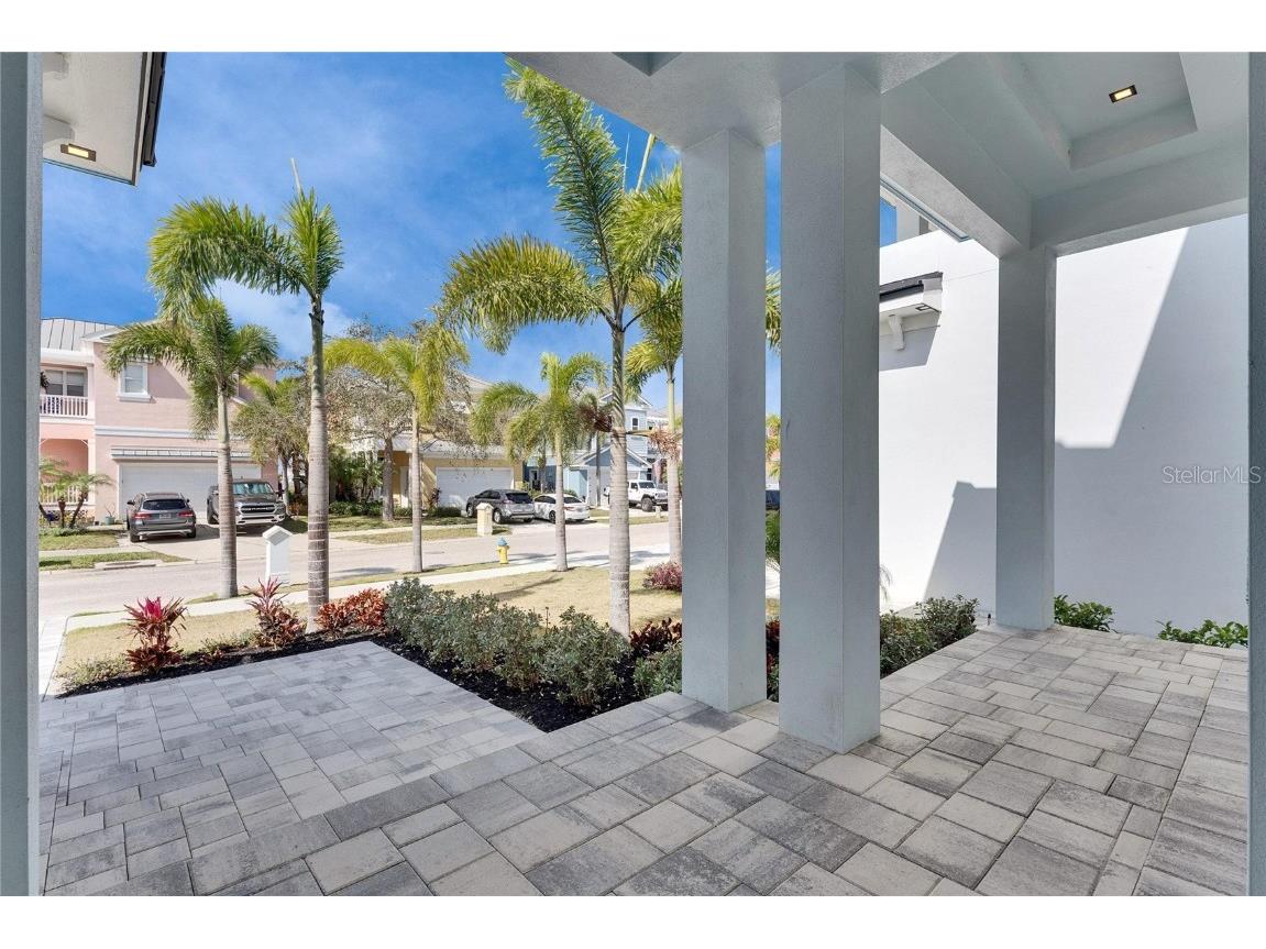 6538 Simone Shores Circle Apollo Beach FL 33572 TB8346840 image7