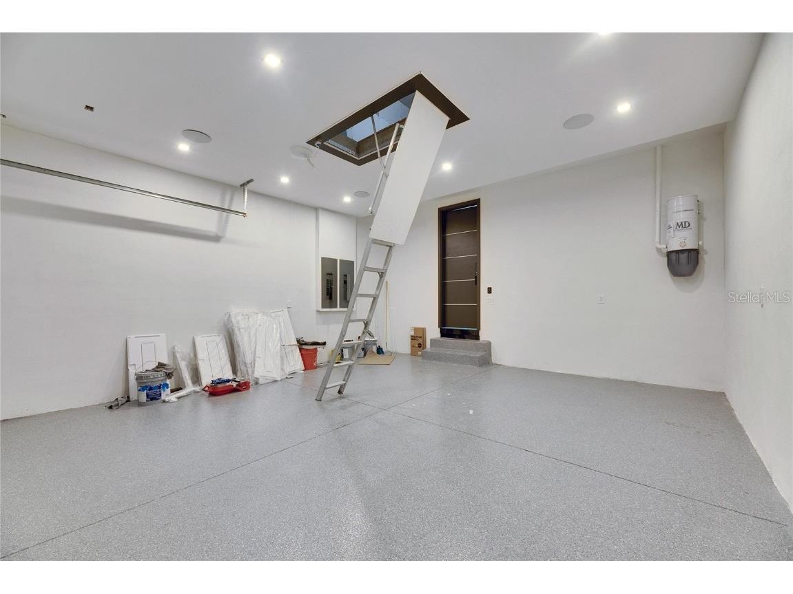 6538 Simone Shores Circle Apollo Beach FL 33572 TB8346840 image81