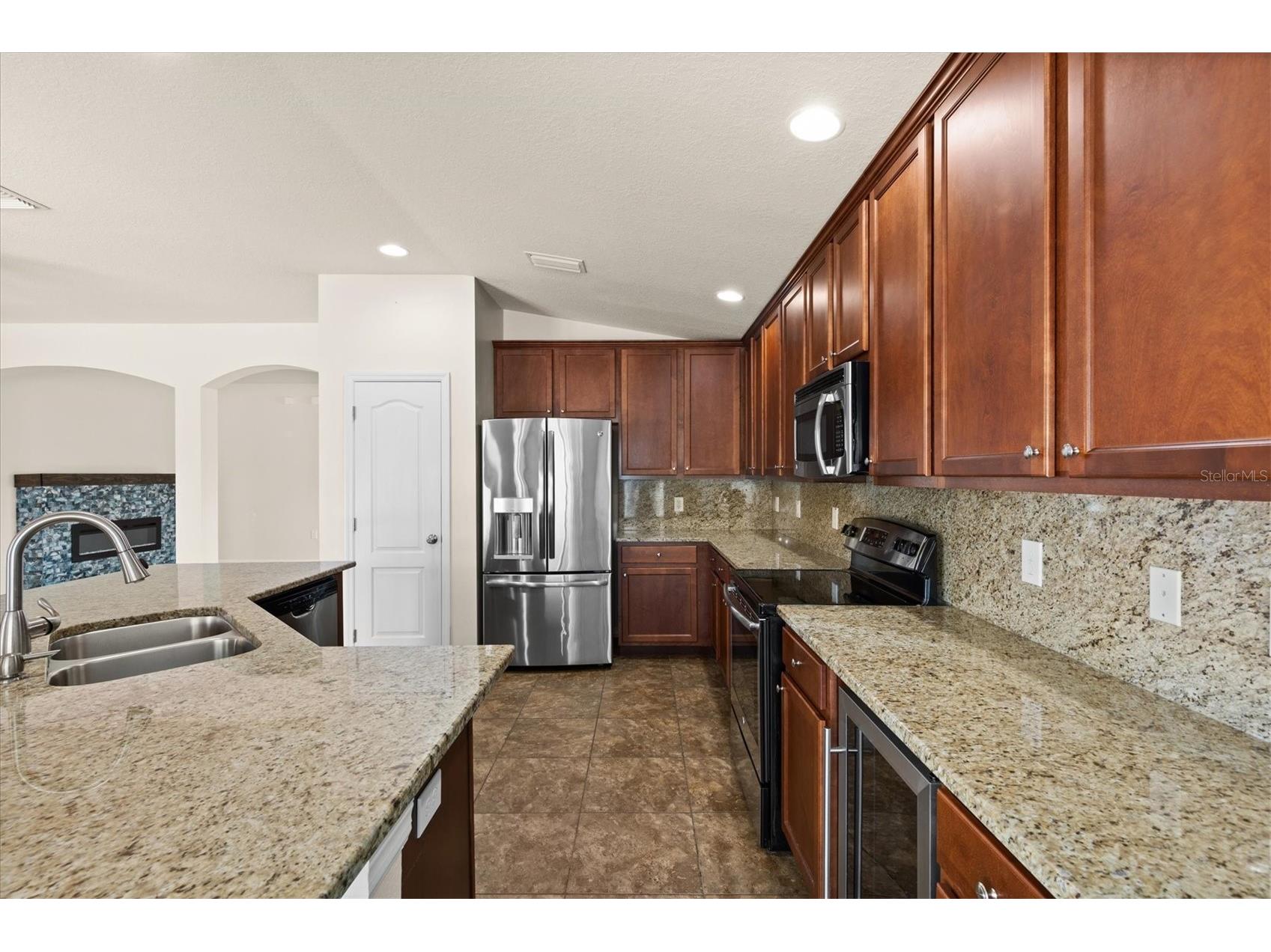 6539 Boulder Run Loop Wesley Chapel FL 33545 TB8488129 image15