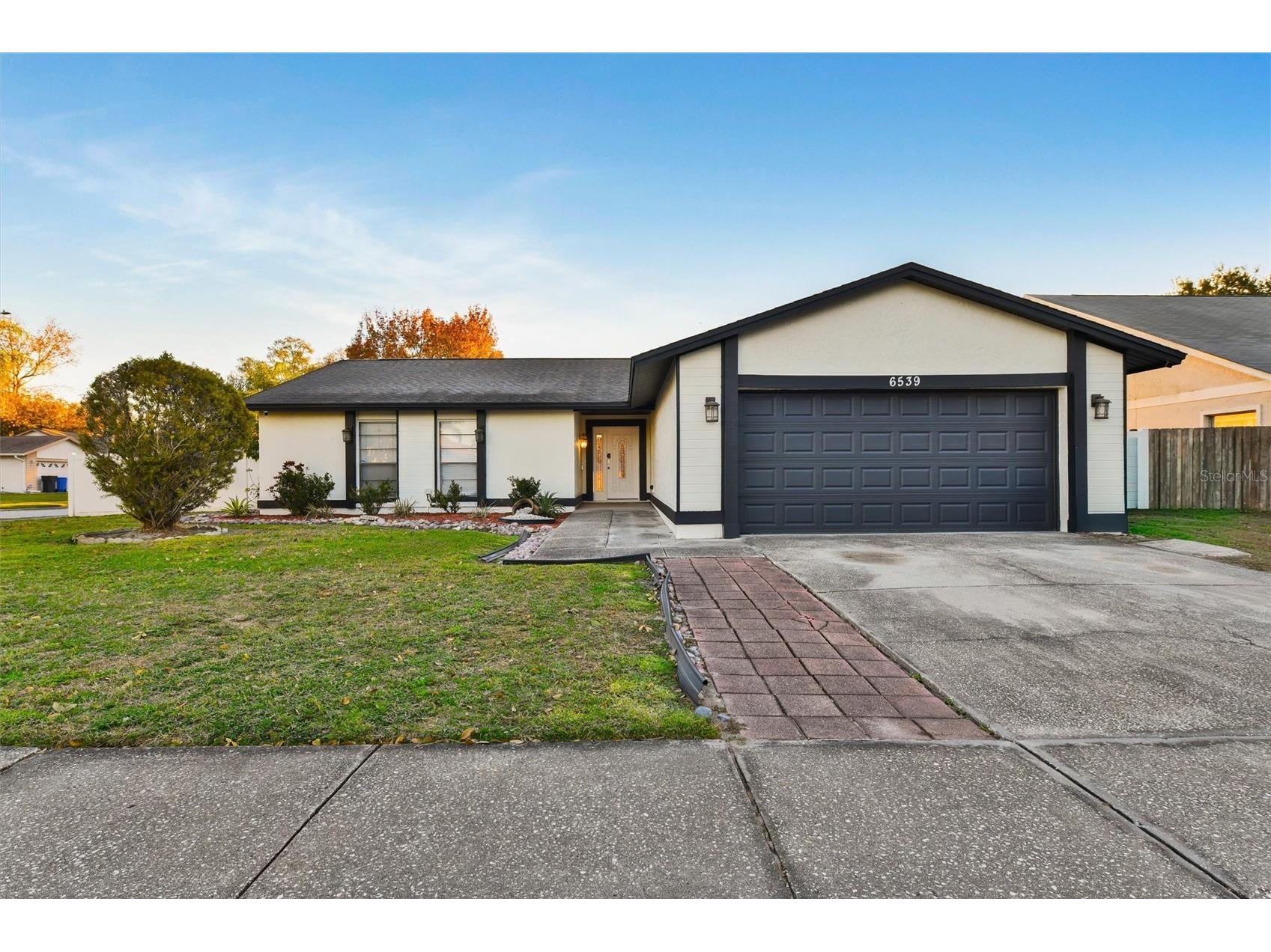 6539 Seafairer Drive Tampa FL 33615 TB8471953 image1