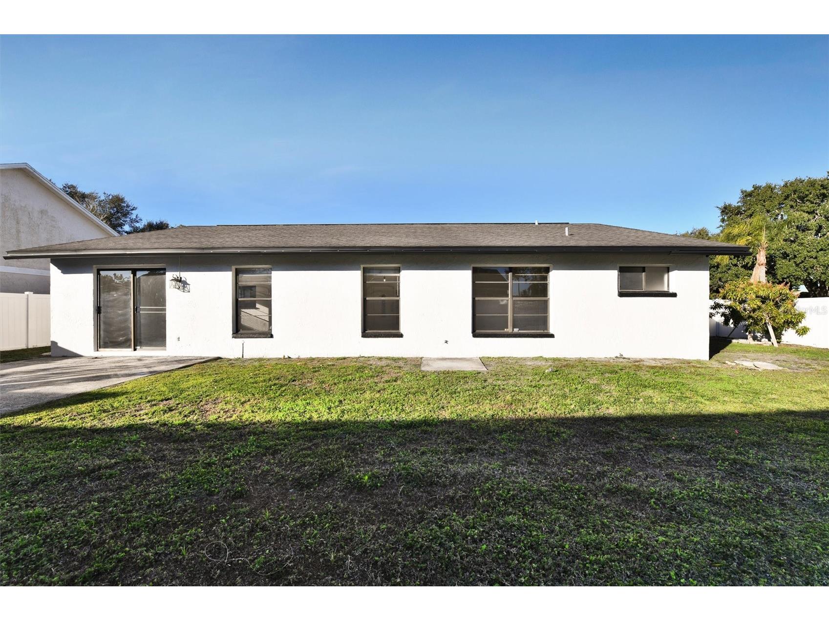 6539 Seafairer Drive Tampa FL 33615 TB8471953 image40