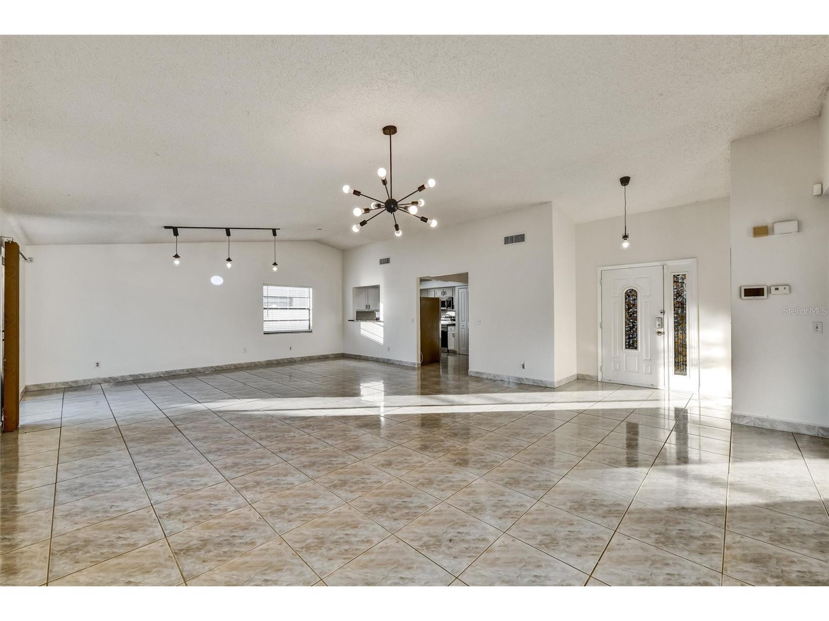 6539 Seafairer Drive Tampa FL 33615 TB8471953 image9