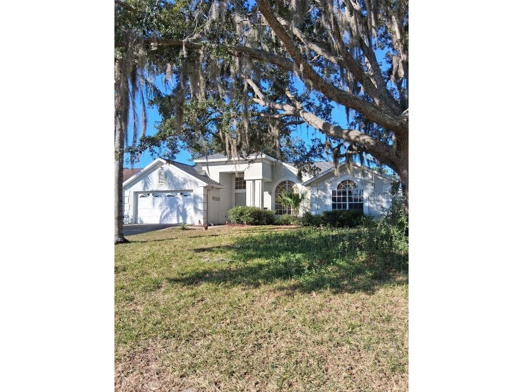 654 Bent Oak Loop Davenport FL 33837 B4902110 image1
