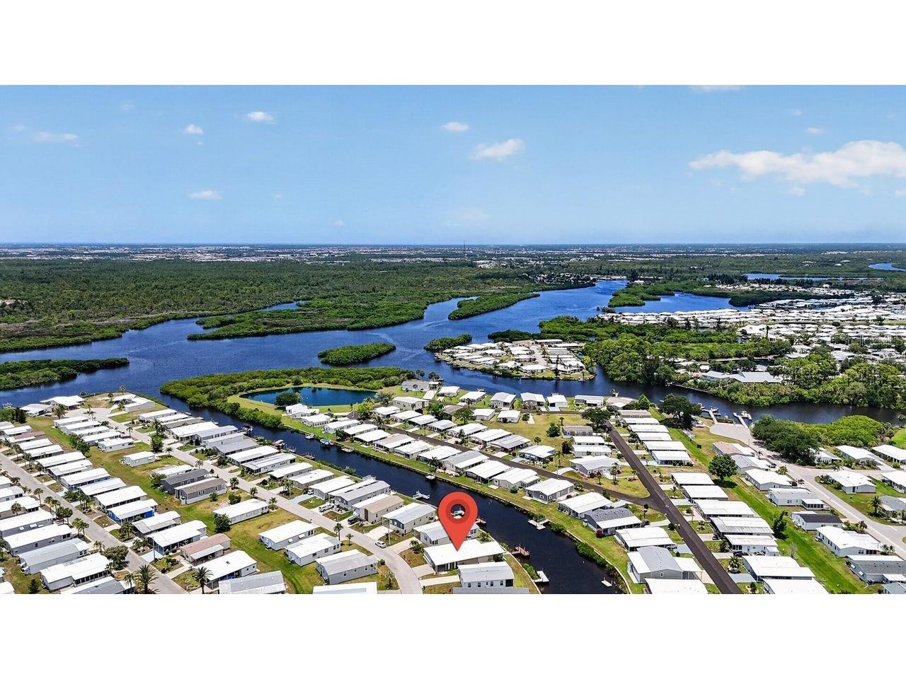654 Blackburn Boulevard North Port FL 34287 A4697843 image1