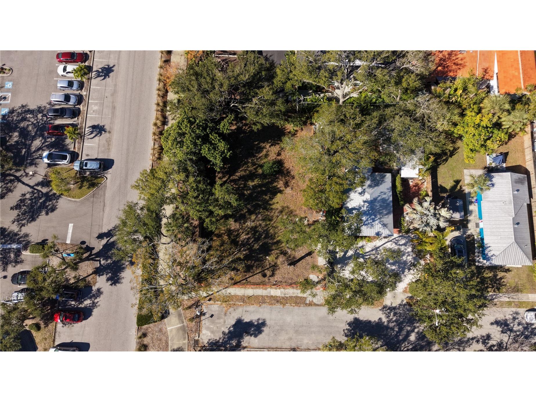 654 Lafayette Court #0 Sarasota FL 34236 A4679084 image10