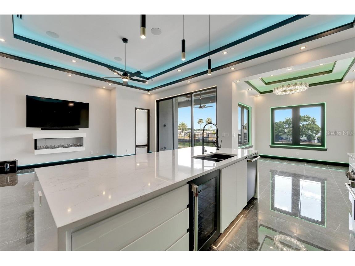 6540 Simone Shores Circle Apollo Beach FL 33572 T3530236 image24