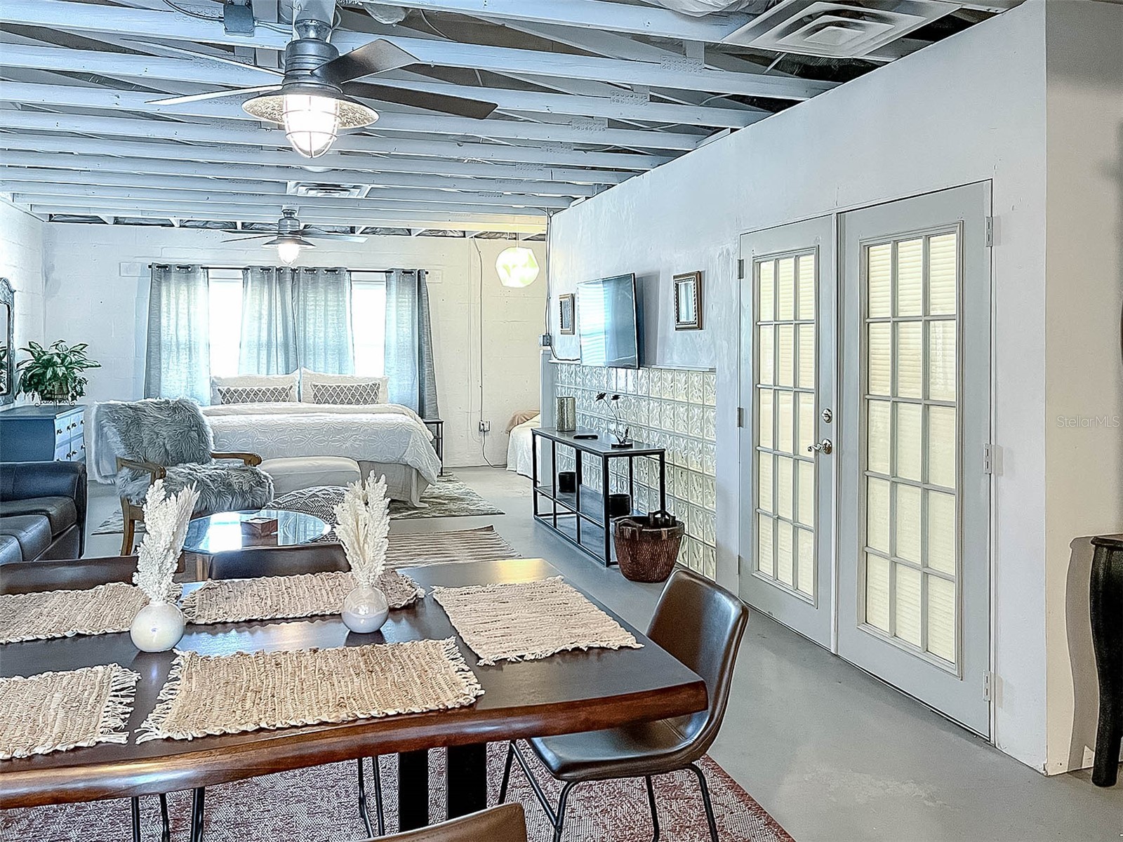 6541 Gateway Avenue #6541 Sarasota FL 34231 - SIESTA KEY BEACH NEARBY! A4693743 image9