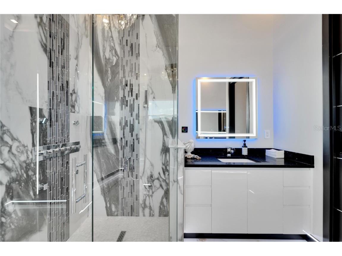 6542 Simone Shores Circle Apollo Beach FL 33572 - ST CRUEX CANAL T3530326 image32