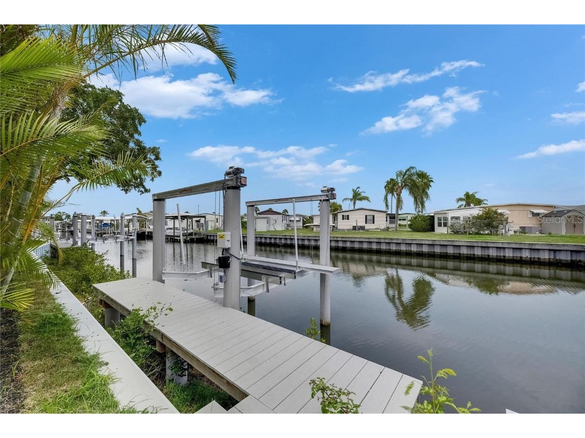 6542 Simone Shores Circle Apollo Beach FL 33572 - ST CRUEX CANAL T3530326 image4