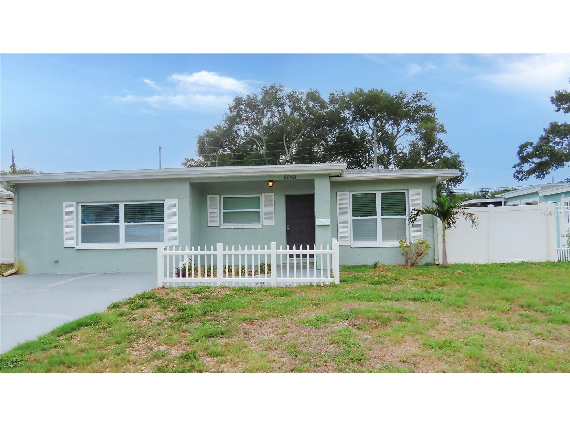 6543 34th Terrace N Saint Petersburg FL 33710 TB8529388 image3