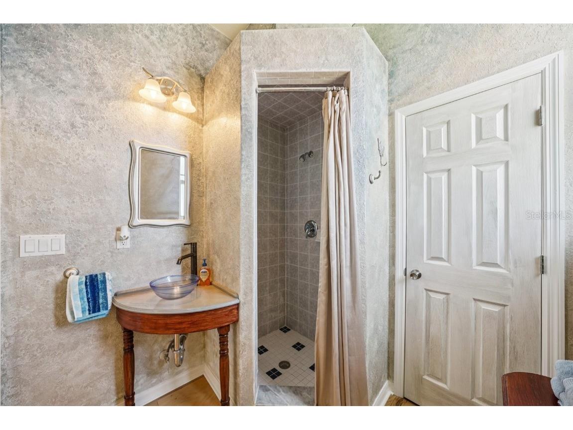 6543 Louise Court Hudson FL 34667 TB8396049 image46