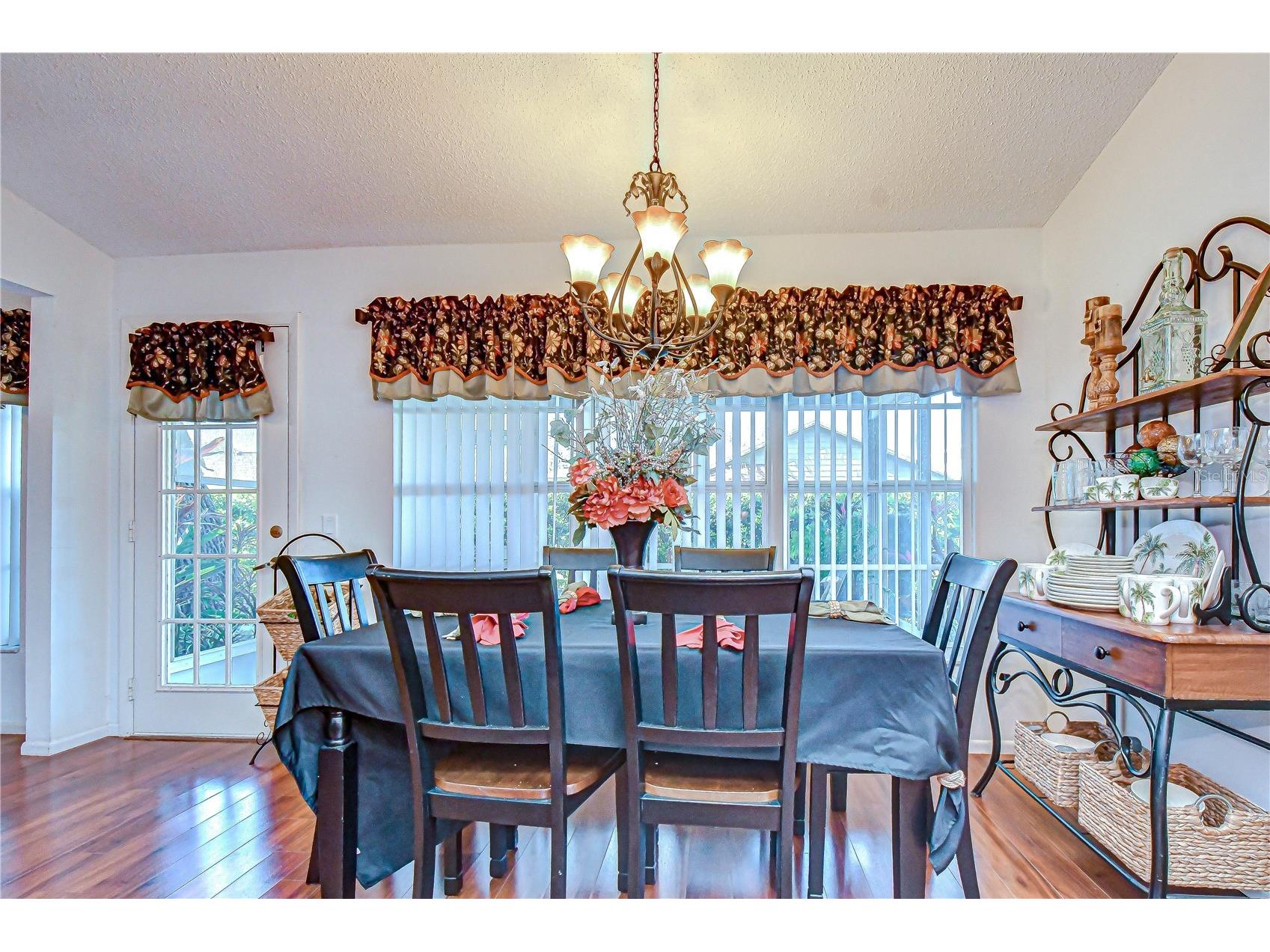 6543 Pine Walk Drive New Port Richey FL 34655 W7880794 image25