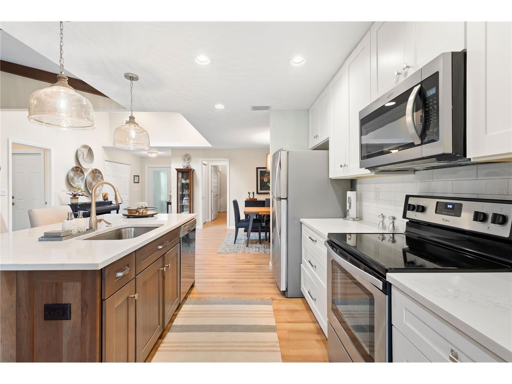 6543 Waterford Circle Sarasota FL 34238 A4696234 image13