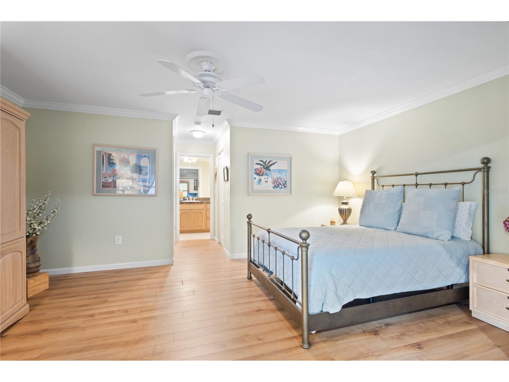 6543 Waterford Circle Sarasota FL 34238 A4696234 image25