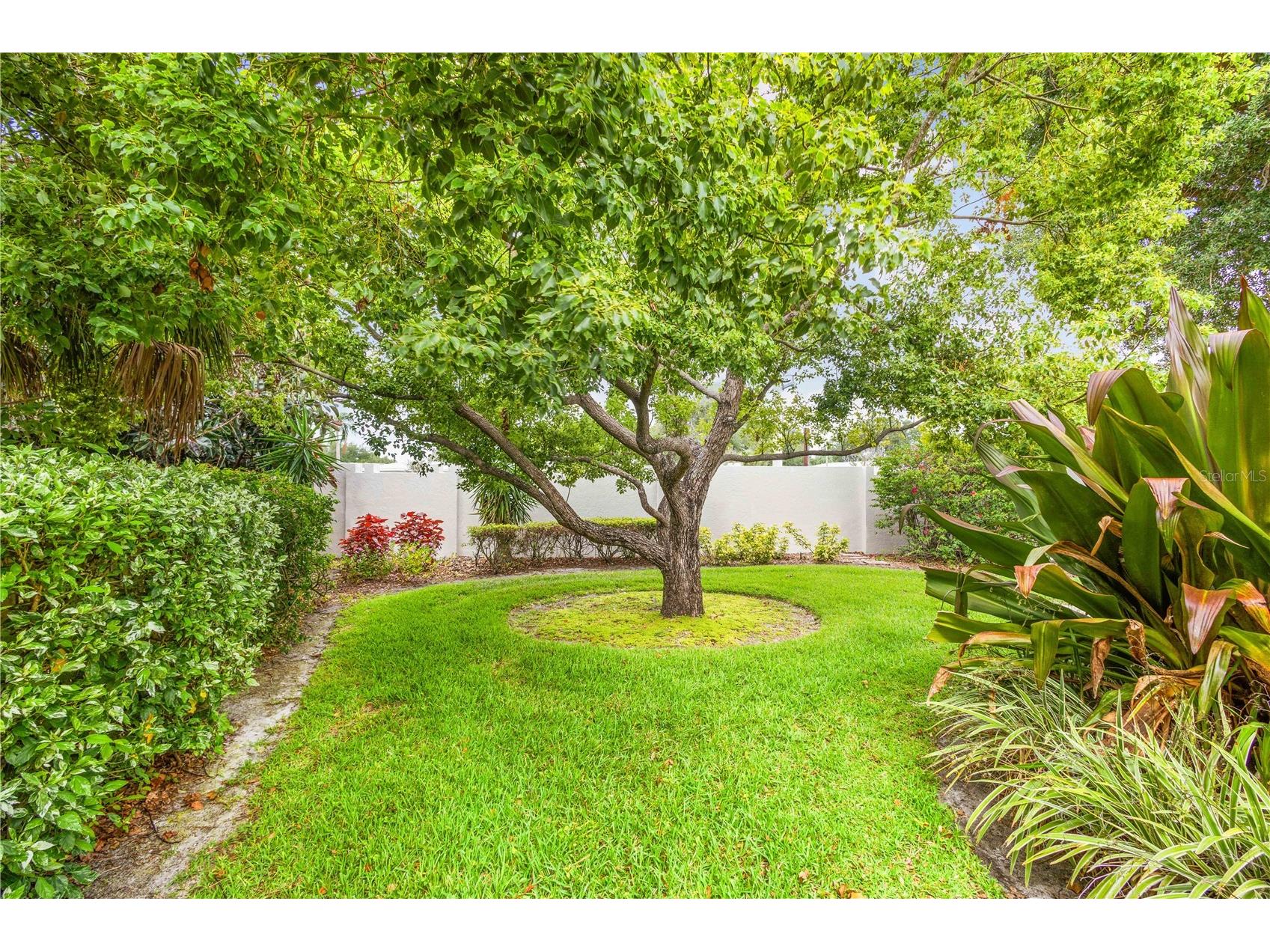 6543 Waterford Circle Sarasota FL 34238 A4696234 image32