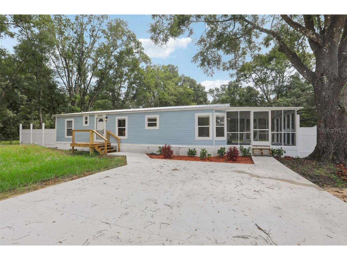 6544 Woodsman Drive Wesley Chapel FL 33544 L4945497 image1