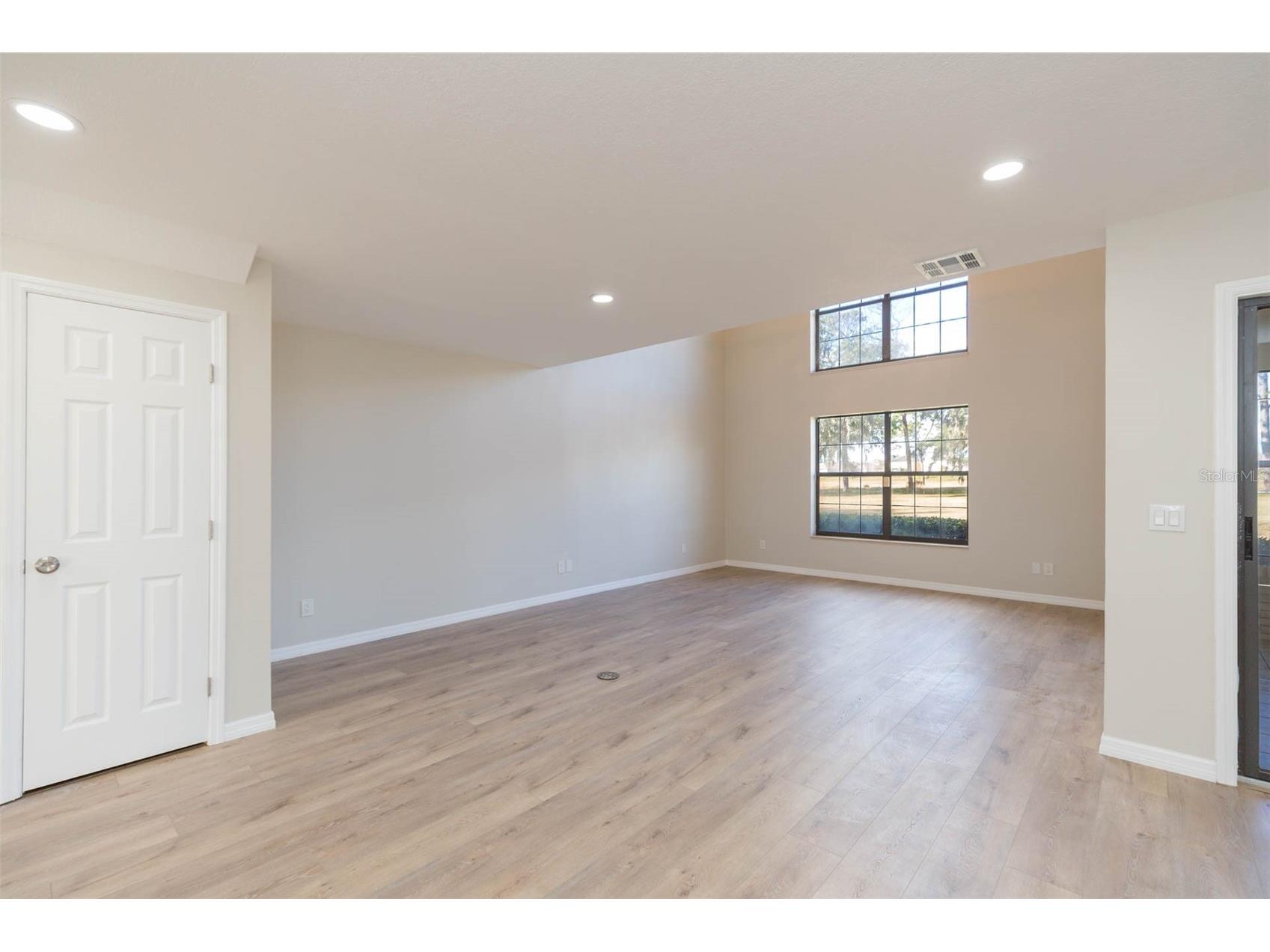 6545 Brentwood Drive Zephyrhills FL 33542 TB8463919 image10