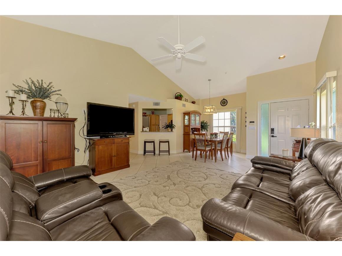 6546 Fairway Gardens Drive #6546 Bradenton FL 34203 A4670025 image10