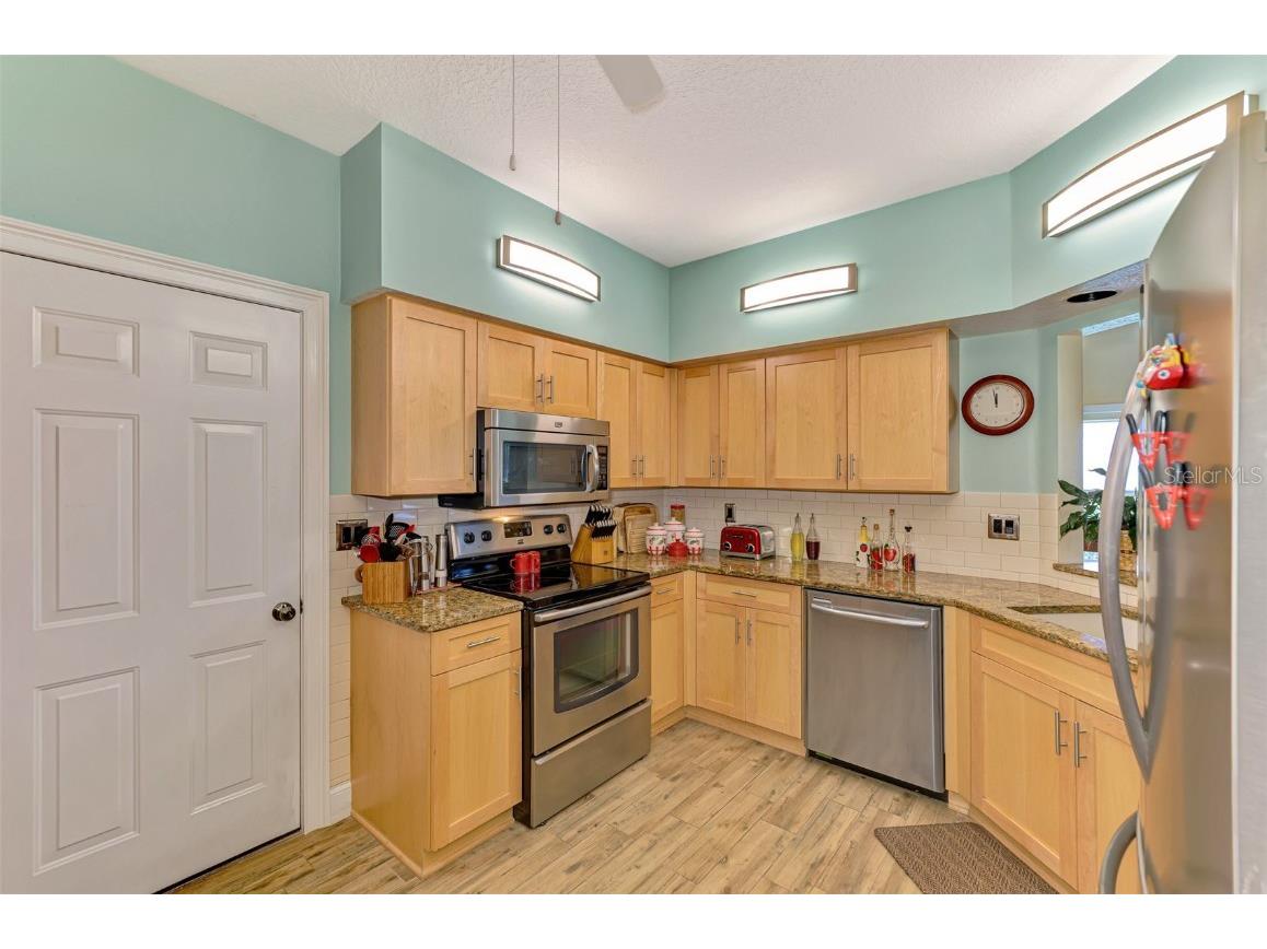 6546 Fairway Gardens Drive #6546 Bradenton FL 34203 A4670025 image17