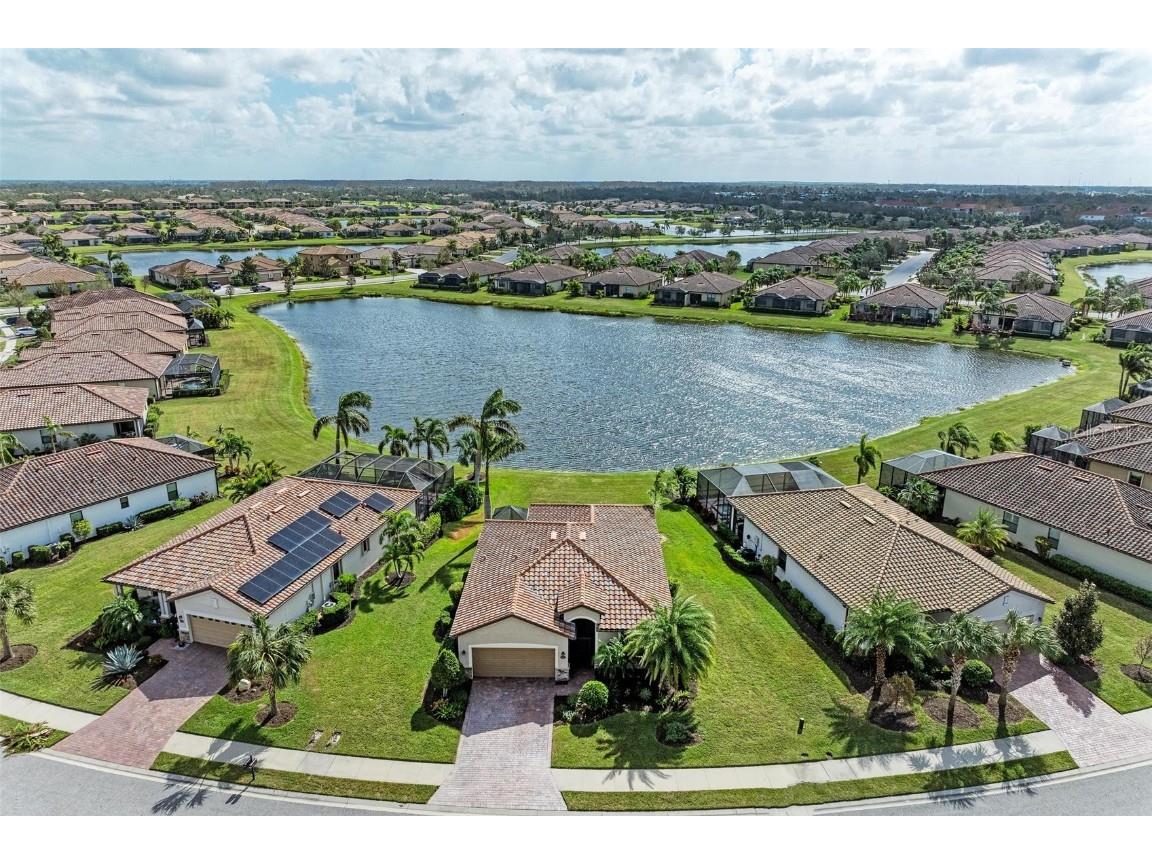 6547 Willowshire Way Bradenton FL 34212 A4627452 image1