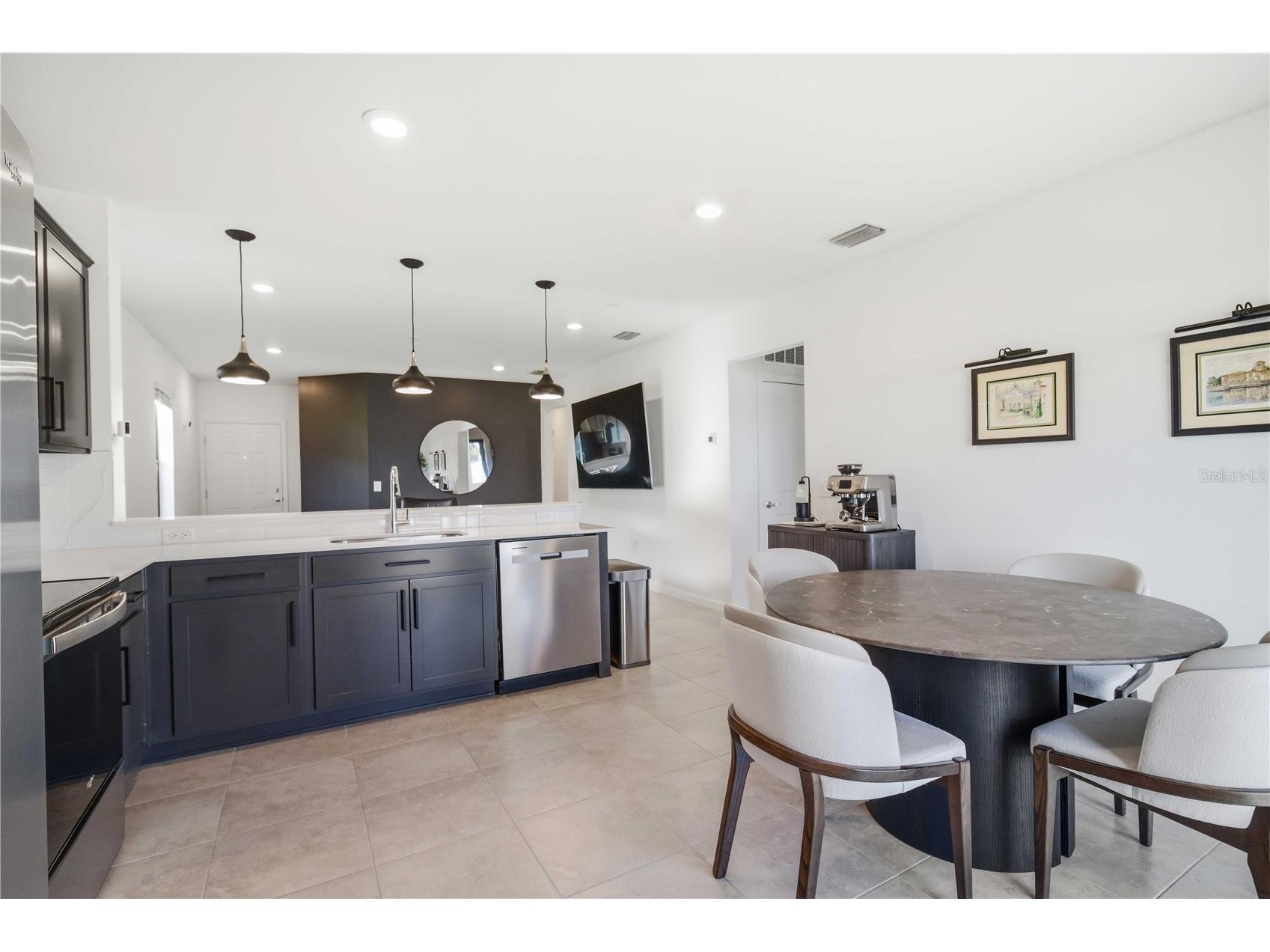 6548 Silverstar Drive Sarasota FL 34240 A4698162 image12