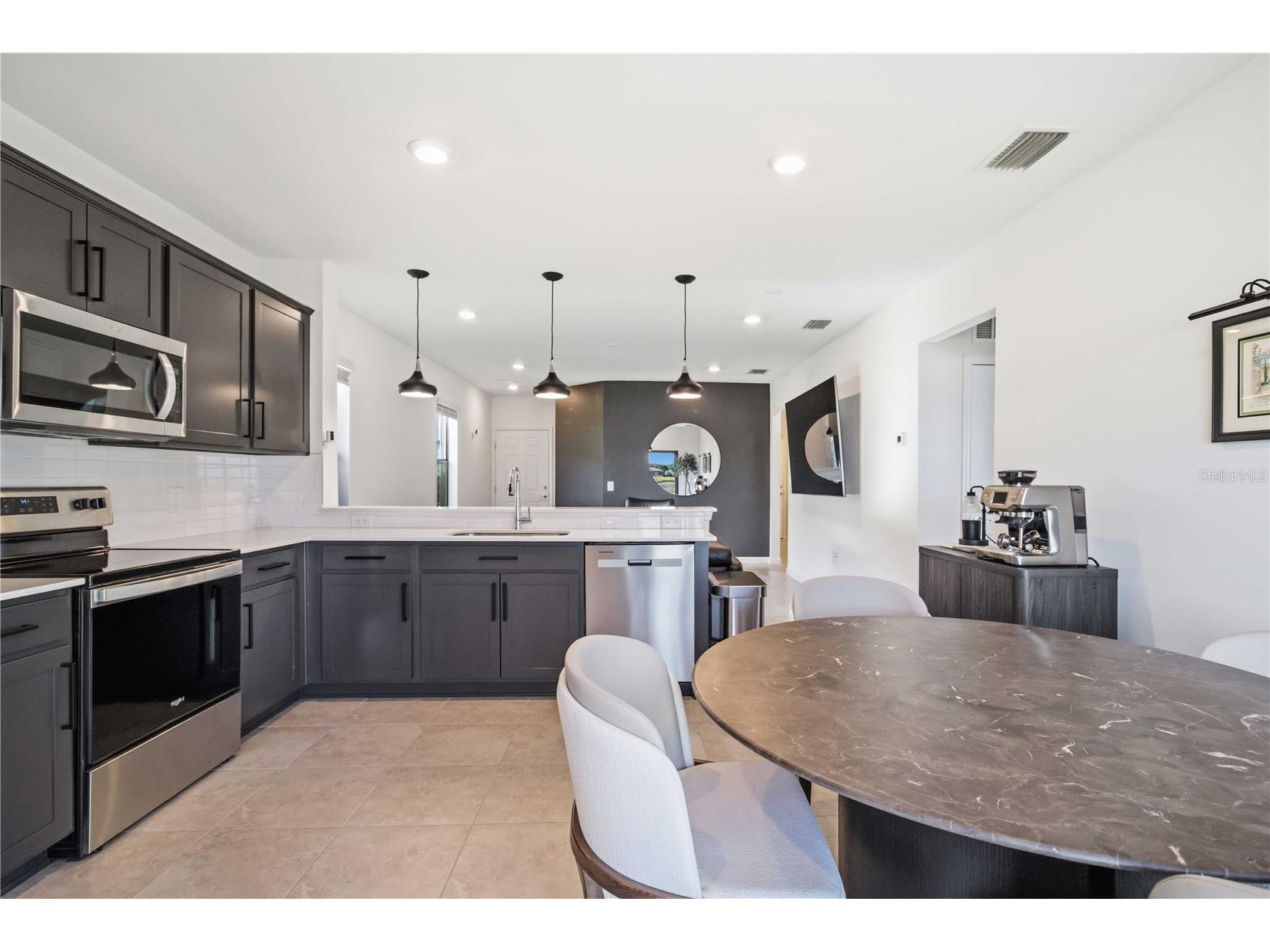 6548 Silverstar Drive Sarasota FL 34240 A4698162 image14