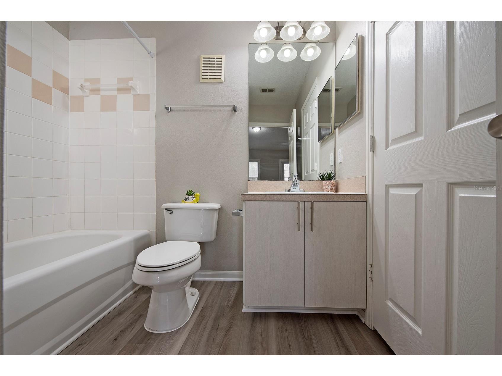 6548 Swissco Drive #622 Orlando FL 32822 O6388184 image19