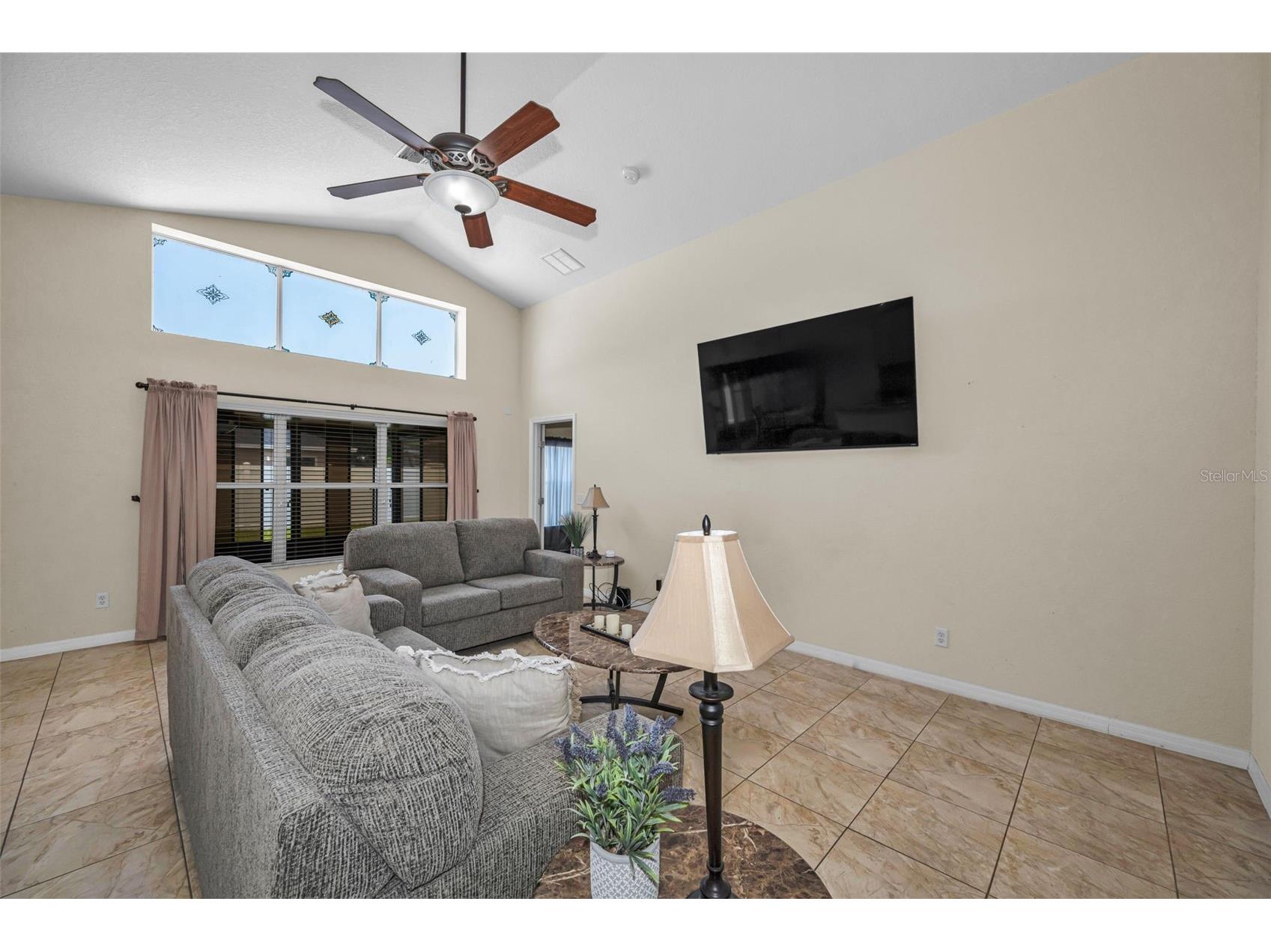 6549 Crescent Loop Winter Haven FL 33884 TB8523412 image11