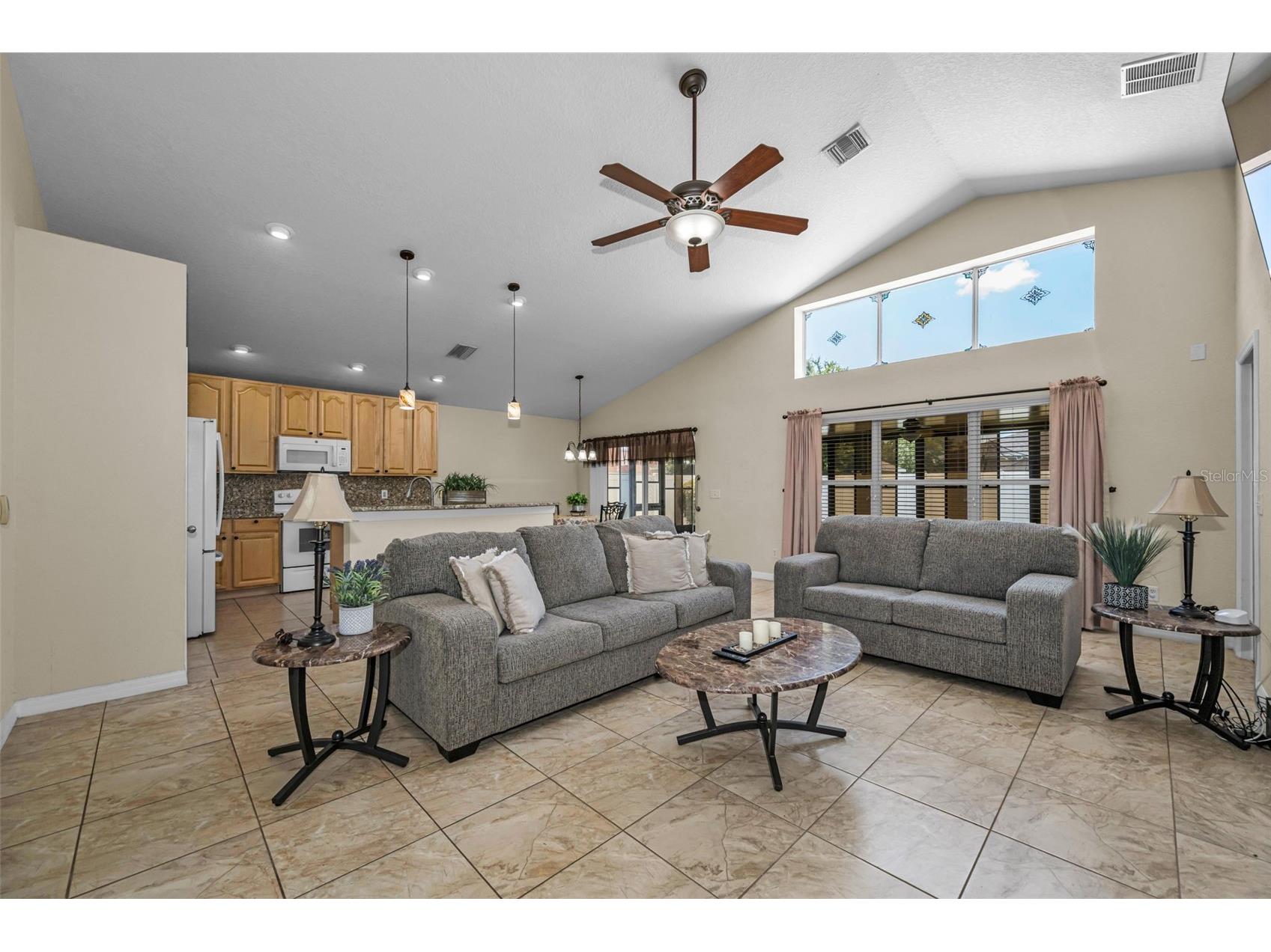 6549 Crescent Loop Winter Haven FL 33884 TB8523412 image12