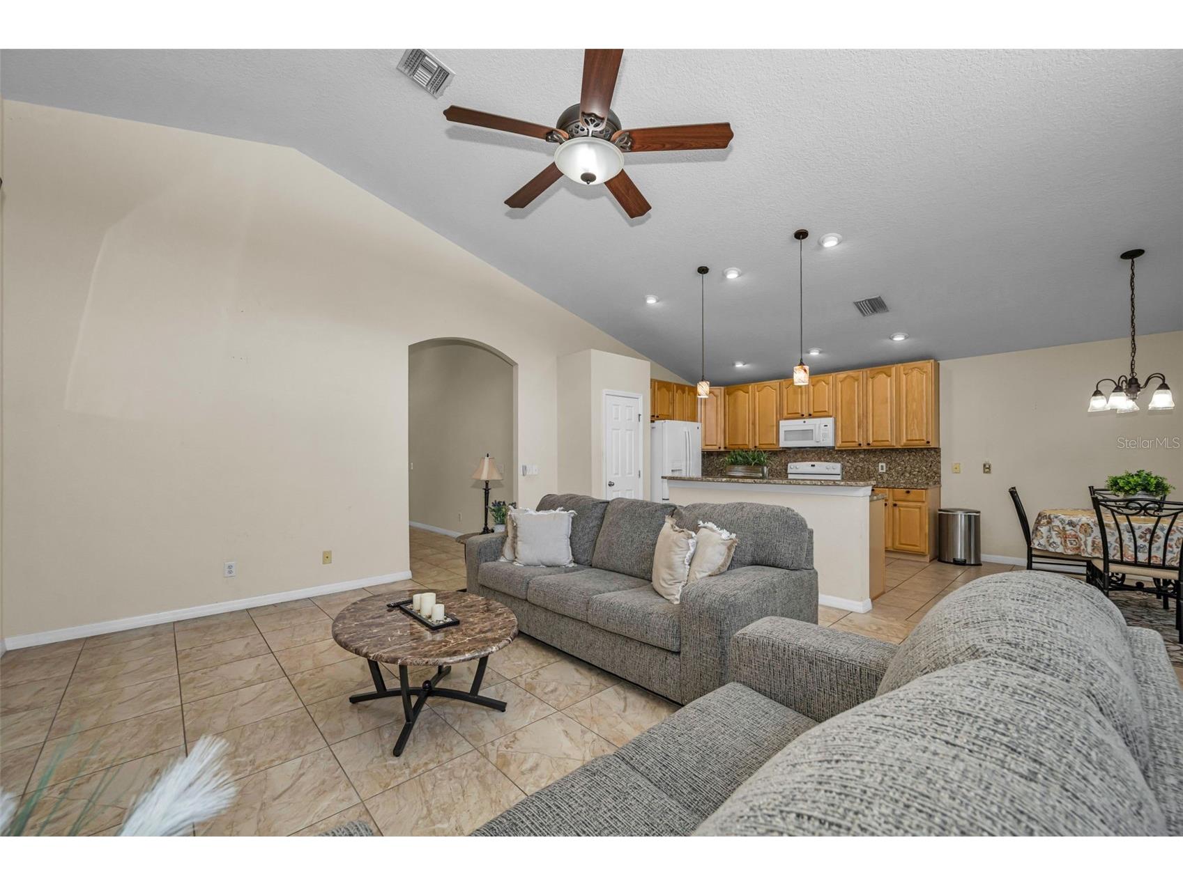 6549 Crescent Loop Winter Haven FL 33884 TB8523412 image14