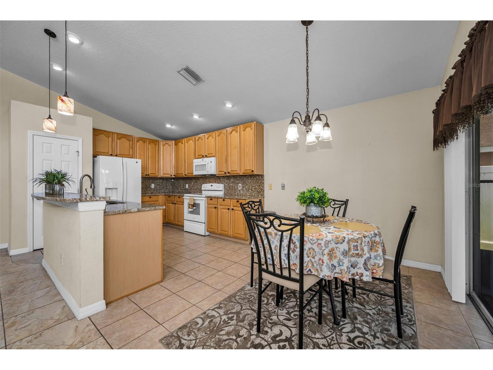 6549 Crescent Loop Winter Haven FL 33884 TB8523412 image15