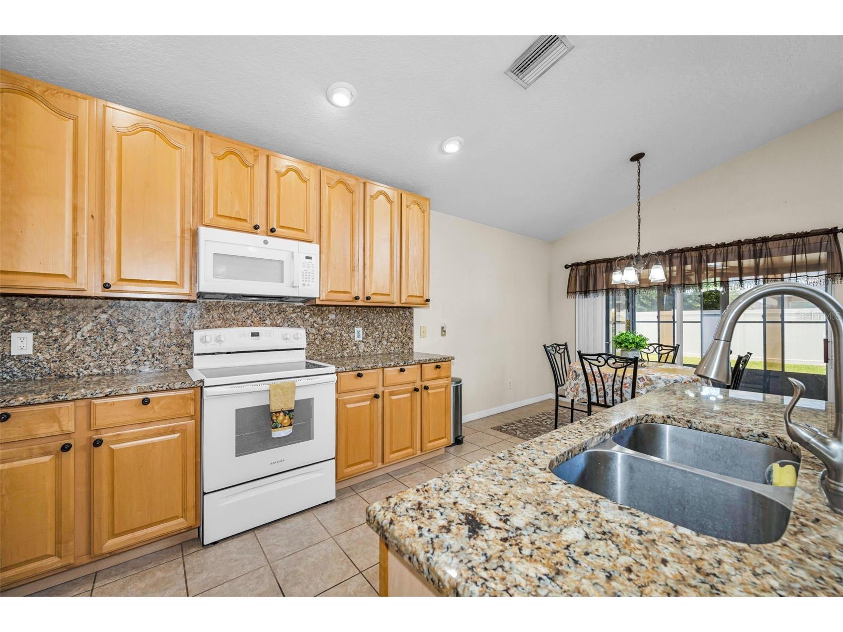 6549 Crescent Loop Winter Haven FL 33884 TB8523412 image22