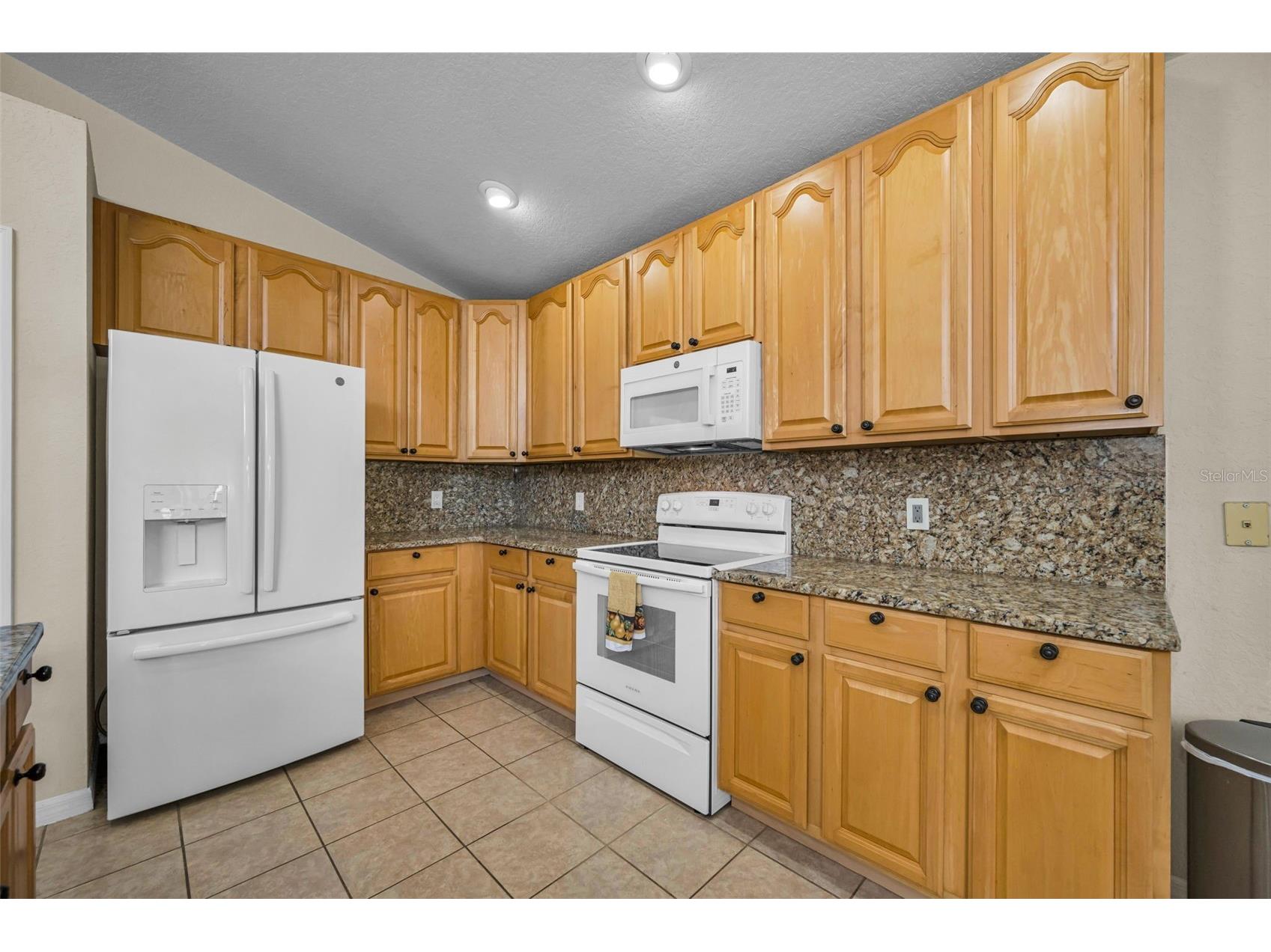 6549 Crescent Loop Winter Haven FL 33884 TB8523412 image24