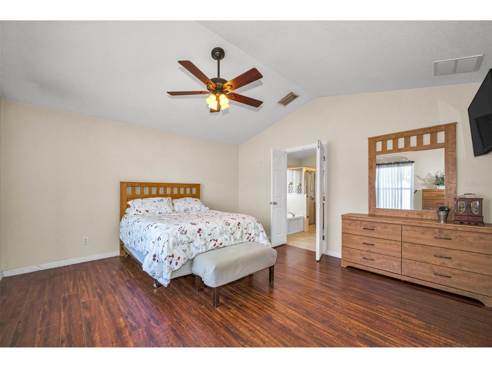 6549 Crescent Loop Winter Haven FL 33884 TB8523412 image26