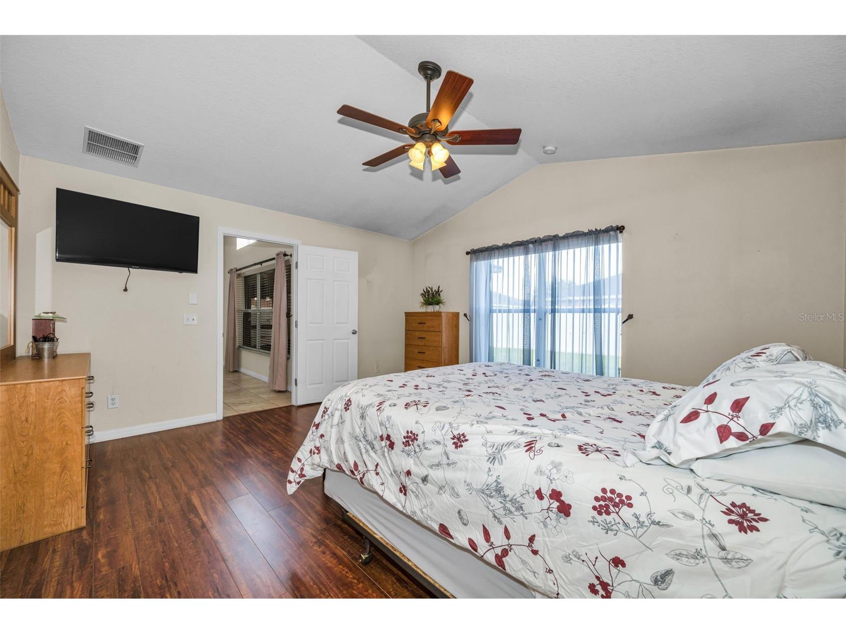 6549 Crescent Loop Winter Haven FL 33884 TB8523412 image28