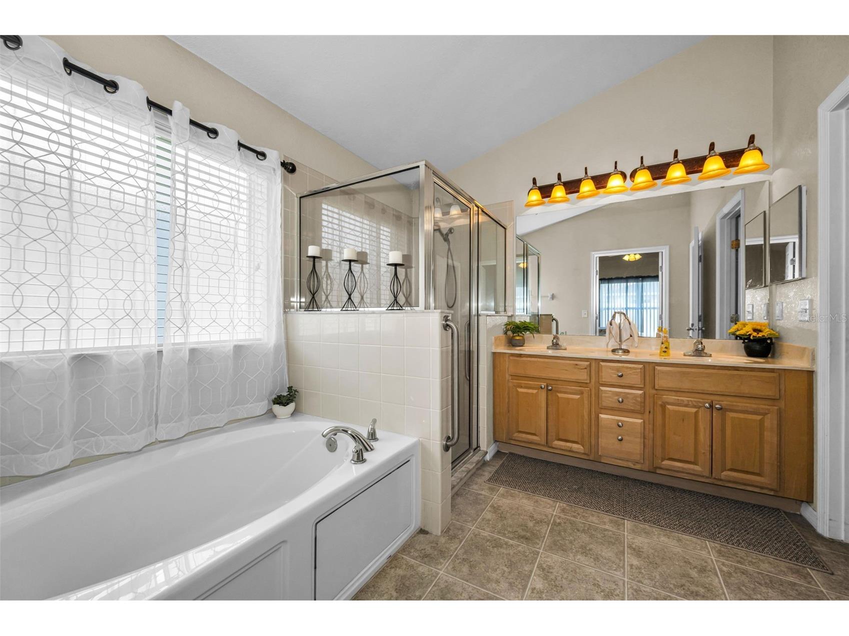 6549 Crescent Loop Winter Haven FL 33884 TB8523412 image30