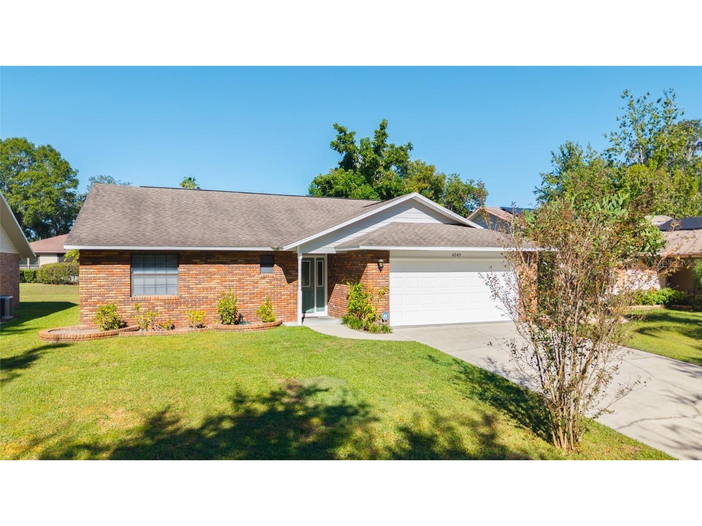 6549 Foxmoor Drive Zephyrhills FL 33542 TB8438287 image1