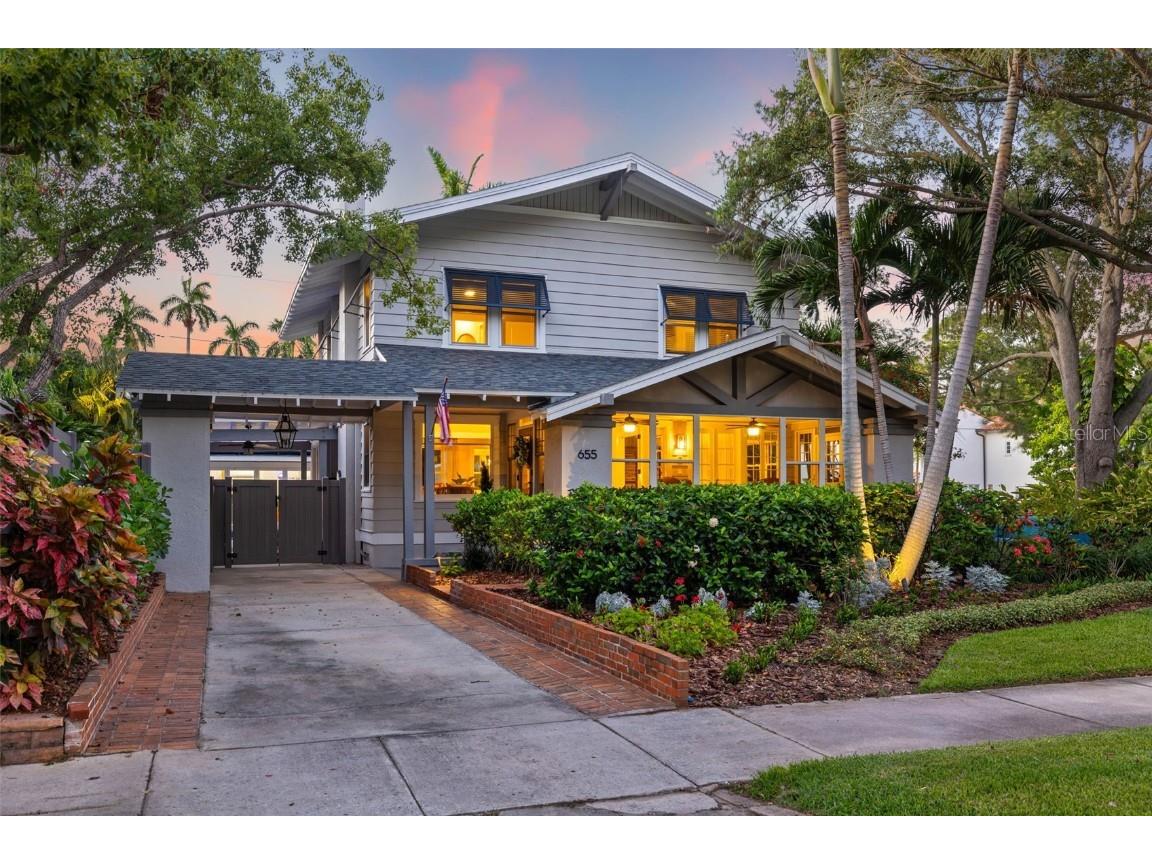 655 16th Avenue NE Saint Petersburg FL 33704 U8244316 image1