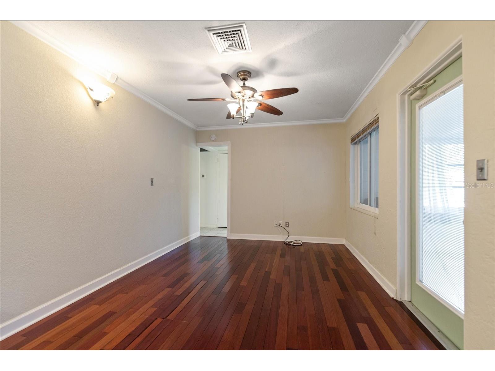 655 42nd Avenue N Saint Petersburg FL 33703 TB8469420 image15