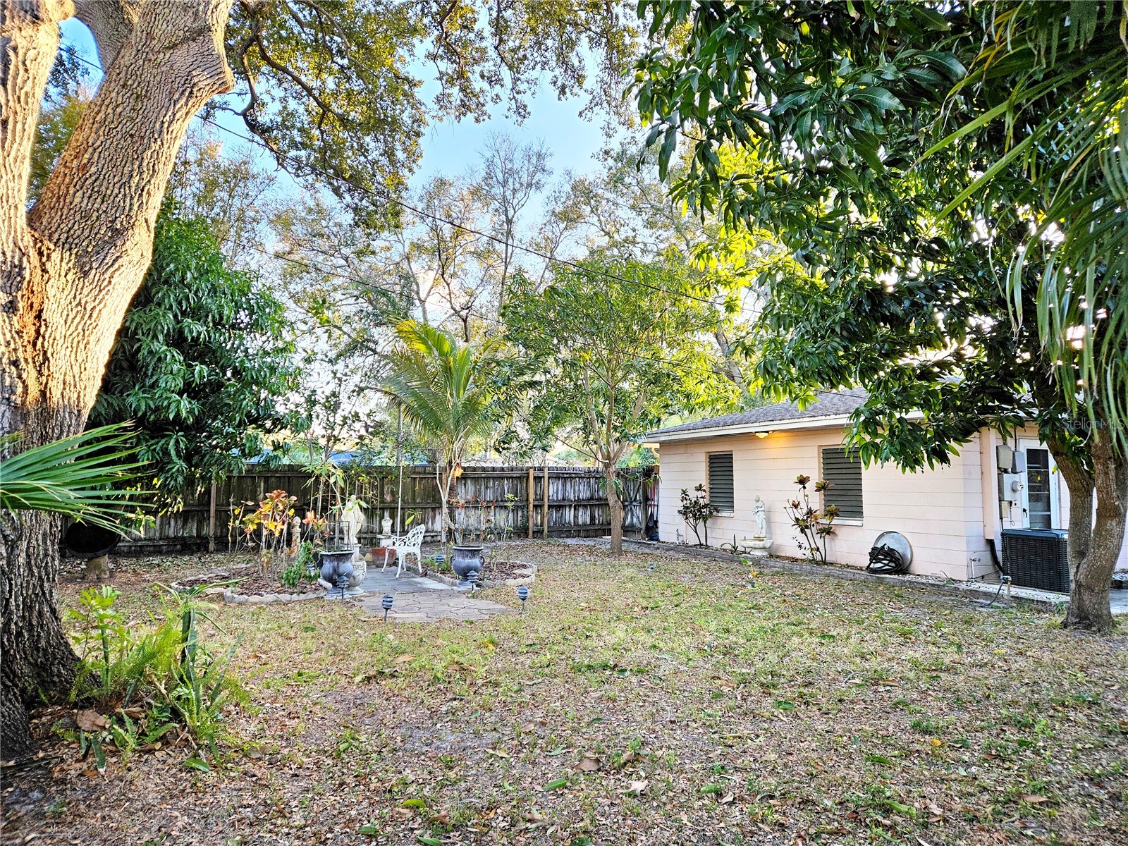 655 42nd Avenue N Saint Petersburg FL 33703 TB8469420 image4