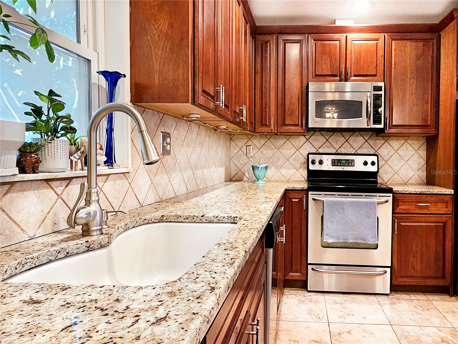 655 42nd Avenue N Saint Petersburg FL 33703 TB8469420 image8