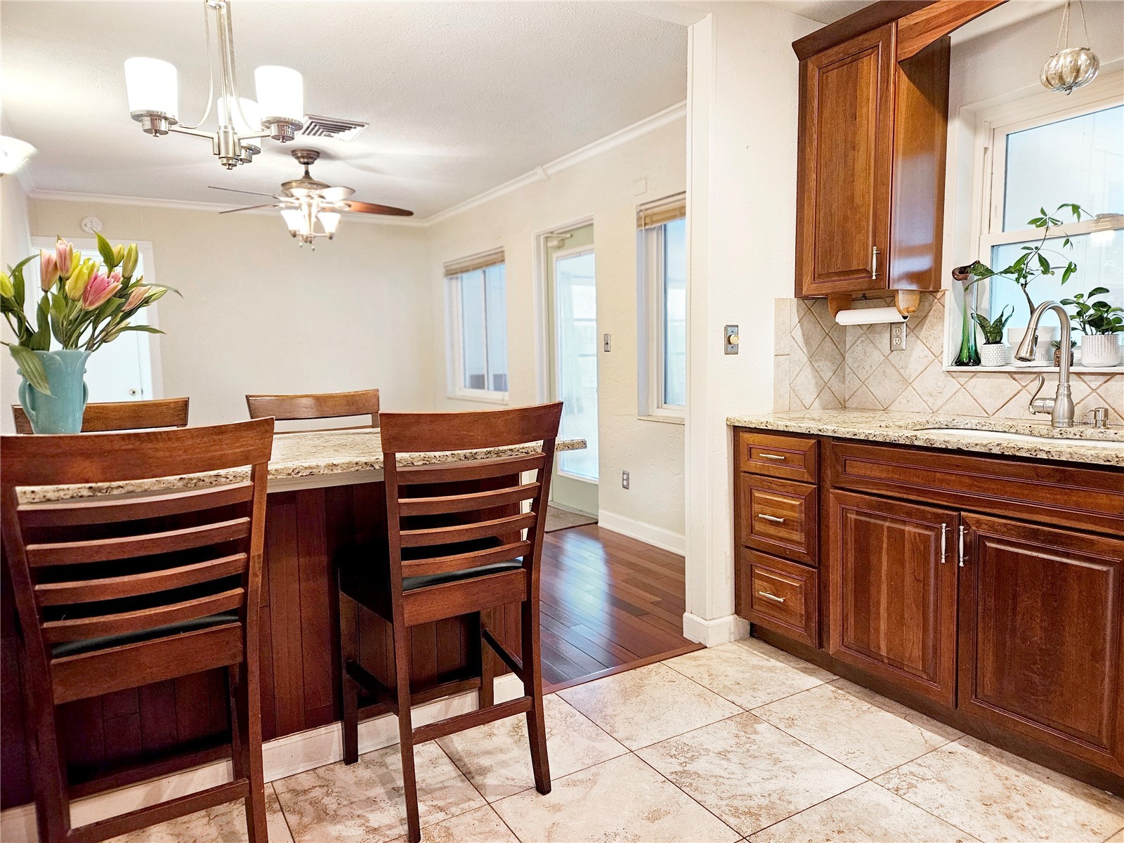 655 42nd Avenue N Saint Petersburg FL 33703 TB8469420 image9
