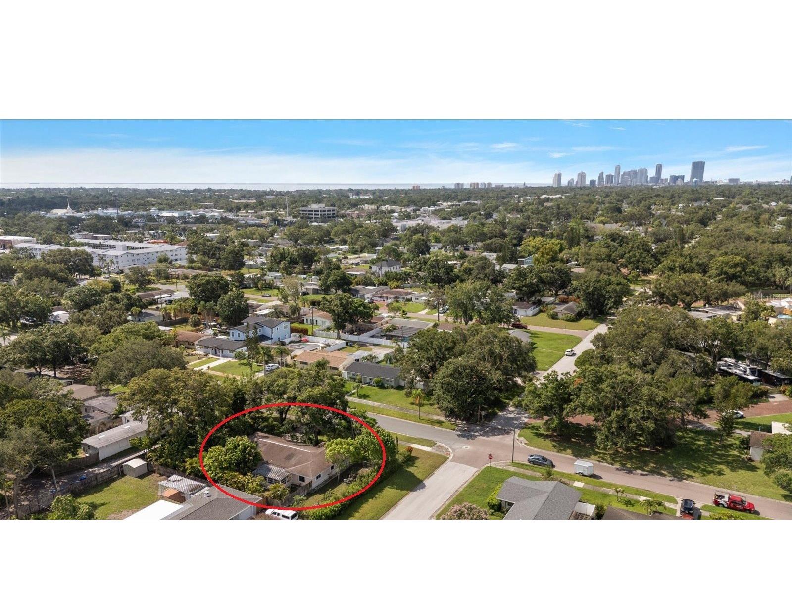 655 42nd Avenue N Saint Petersburg FL 33703 TB8474192 image4
