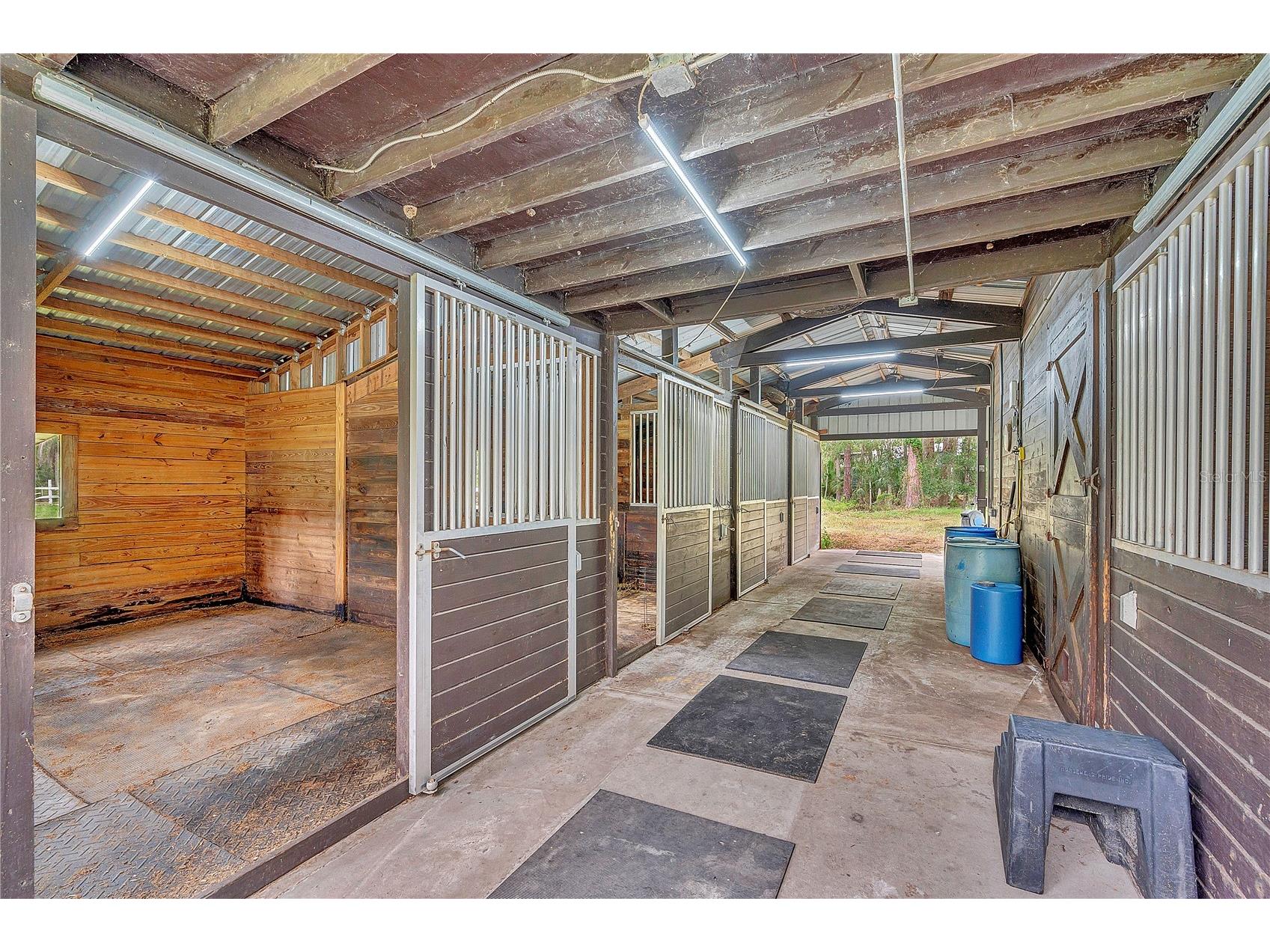 655 Appaloosa Road Tarpon Springs FL 34688 TB8464924 image10