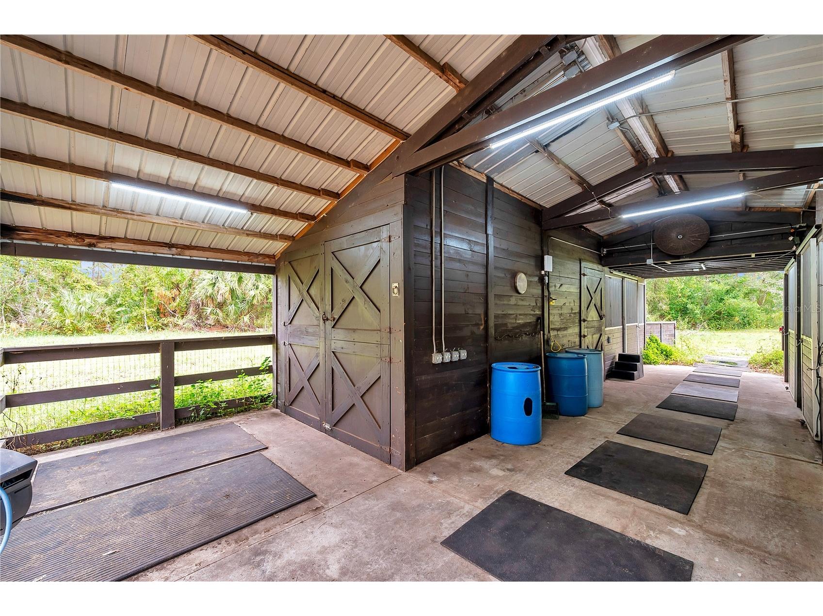 655 Appaloosa Road Tarpon Springs FL 34688 TB8464924 image6