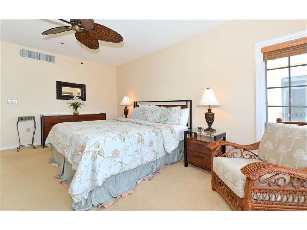 655 Cedars Court #655 Longboat Key FL 34228 A4478968 image10