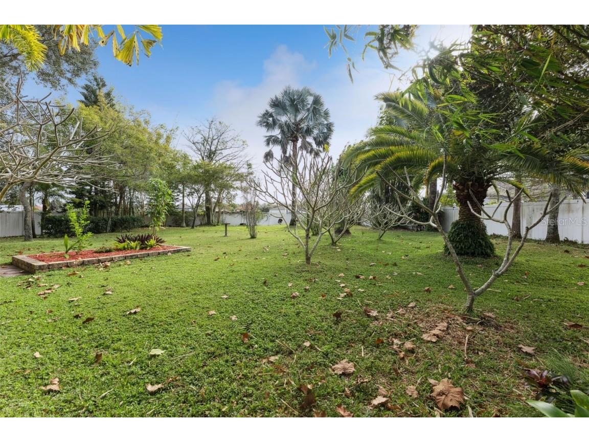 655 Eagle Pointe S Kissimmee FL 34746 O6367816 image2